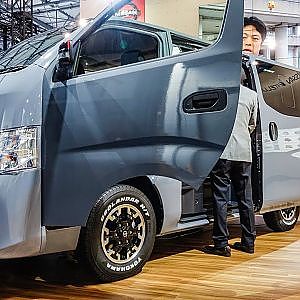 (4K)NISSAN URVAN NV350 Black Gear Concept 日産キャラバンNV350 ブラックギア コンセプト - TOKYO MOTOR SHOW 2019