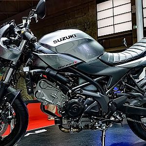 (4K)SUZUKI SV650X 2018 スズキ SV650X 新型 - 大阪モーターショー2017