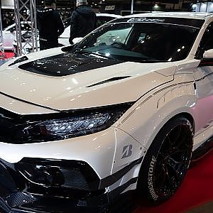 VARIS FK8 WIDE BODY CIVIC TYPE R TAS2022 - ヴァリス シビックタイプR ワイドボディ 東京オートサロン2022