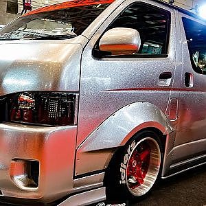 (4K)autobahn TOYOTA 200 HIACE muscle modified widefender アウトバーン200系ハイエースカスタムオーバーフェンダー