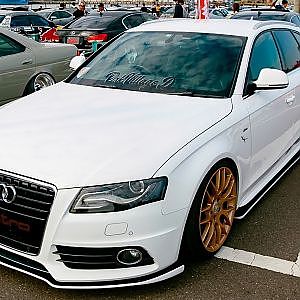 (4K)AUDI AVANT A4 アウディ A4アバント 2.0 TFSI クワトロ スポーツ - LOWFEST 2018