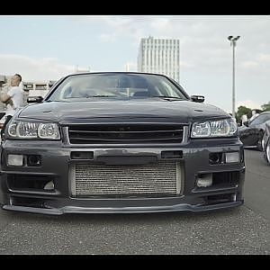 NISSAN R34 SKYLINE GT-R Hellaflash - STANCENATION TOKYO 2022