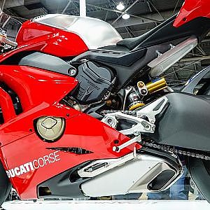 (4K)DUCATI PANIGALE V4R 2019 ドゥカティ パニガーレV4 R - OSAKA MOTORCYCLE SHOW 2019