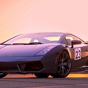 STICK SHIFTING 2,000hp in a Lambo!