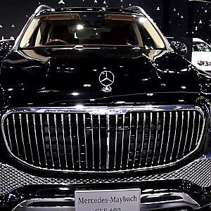 บูธเมอร์เซเดส-เบนซ์ในงานมหกรรมยานยนต์ ครั้งที่ 38