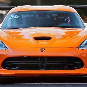 2000HP Twin Turbo Viper SHREDS the drag strip!