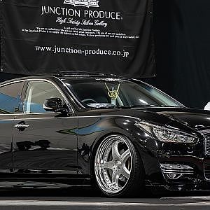 JUNCTION PRODUCE Y51 FUGA HYBRID ジャンクションプロデュース 51 フーガハイブリッド - Osaka Auto Meese 2026 大阪オートメッセ2026