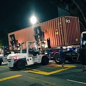 TSS The Super Series Unloading Day at Singapore Grand Prix 2023
