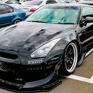 (4K)NISSAN GT-R R35 vipstyle modified R35 GTR VIPカー カスタム - LOWFEST 2018