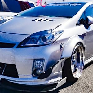 (4K)TOYOTA PRIUS Muscle overfender modified プリウスカスタム・オーバーフェンダー - スーパーカーニバル2017