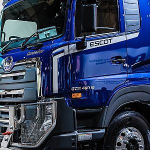 UD TRUCKS Quester GWE 6×4 UDトラックス クエスター GWE - JAPAN MOBILITY SHOW ジャパンモビリティショー