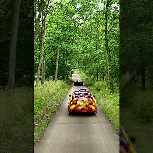 Ferrari SP3 Daytona chased by Police