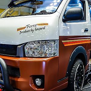 (4K)HAZARD TOYOTA 200 NEO CLASSIC HIACE ネオクラシックハイエース カスタム - OSAKA AUTO MESSE 2020