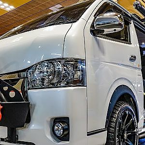 (4K)ZERO TOYOTA HIACE 200 Carry modified ハイエース カスタム 牽引バー - OSAKA AUTO MESSE 2020