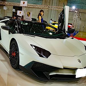(4K)Lamborghini Aventador S LP 700-4 ランボルギーニ・アヴェンタドール - メガスーパーカーモーターショー2018