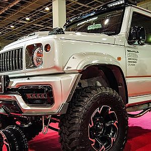 (4K)WALD SUZUKI JIMNY SIERRA BLACK BISON ヴァルド ジムニーシエラ ブラックバイソン - OSAKA MOTOR SHOW 2019