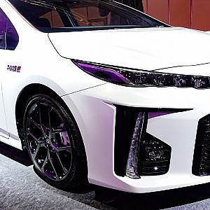 (4K)GR SPORT PRIUS PHV - TOYOTA GAZOO Racing‎ トヨタ プリウスPHV - 大阪モーターショー2017