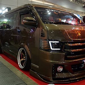 CRYSTALEYE HIACE TAS2024 - クリスタルアイ ハイエース 東京オートサロン2024