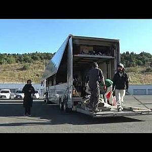 D1GP AP now 朝イチ搬入　TOYOTAチームトレーラー　岩井チーム