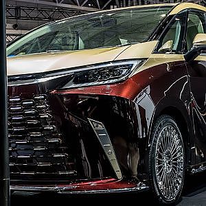 TOM'S LEXUS LM TAS2024 - トムス レクサスLM 東京オートサロン2024