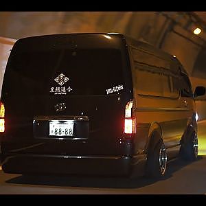 cinematic MidNight Run WIDEBODY HIACE - SONY FX3 50mm