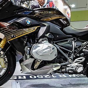 (4K)BMW Motorrad R 1250 RS 2019 BMWモトラッド - OSAKA MOTORCYCLE SHOW 2019