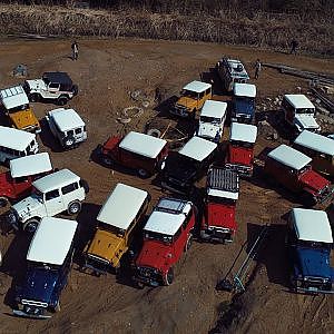 4x4 mudding offroad Landcruiser 40 meet