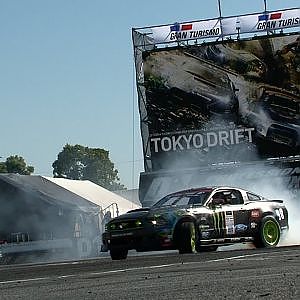 vaughnGittin jrマスタングRTR2015