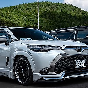 TOYOTA CAROLLA CROSS カローラクロス - VLAZE