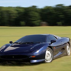 Jaguar Joyride - Jaguar XJ220