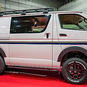 GARAGE DELIGHT TOYOTA HIACE OFFROAD ガレージデライト ハイエースカスタム - NAGOYA AUTO TREND 2021 オートトレンド2021