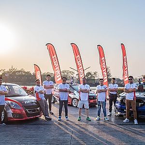 " Welcome to New Era of Red "FORTRON RACING TEAM BY VATTANA MOTOR SPORT 2023