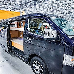 OMC 北斗対座モデル ハイエースワイド スーパーGL HIACE WIDE SuperGL  TOKYO CAMPING CAR SHOW 2021 - 東京キャンピングカーショー2021