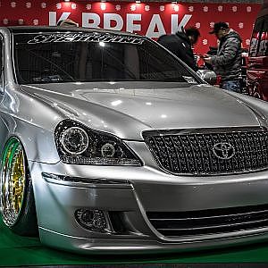 SPARKFINE 18 CROWN MAJESTA VIPCAR スパークファイン 18マジェスタ 銀影ラスター - OAM2023 大阪オートメッセ2023